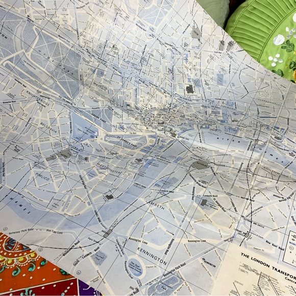 70s London Tourist Map - Picture 4 of 6